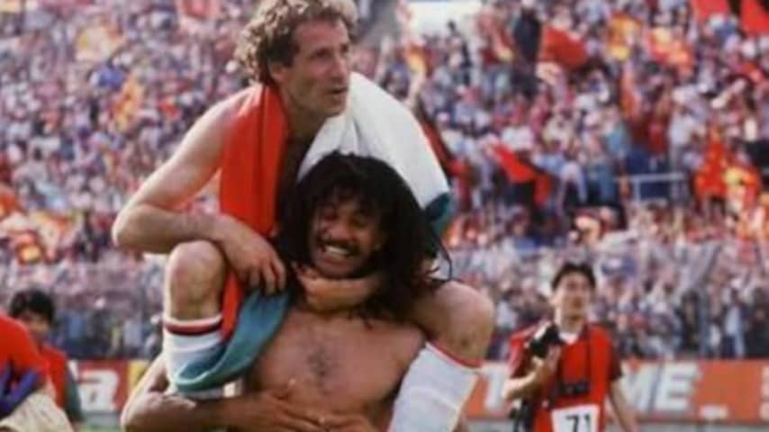Gullit rouwt om overlijden oud-teamgenoot Baresi: 'Voor altijd mijn aanvoerder'