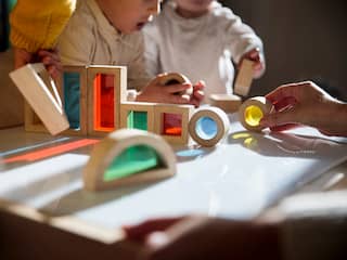 Kabinet zet stappen in plan voor (bijna) gratis kinderopvang