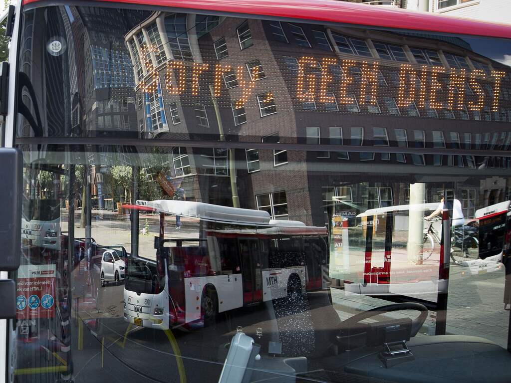 Geen bussen en trams rond Den Haag door staking bij regionale vervoerder HTM