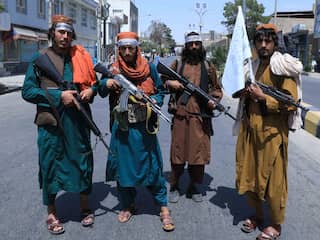 Dagboek 3 uit Kaboel: 'We moesten zelf maar zien hoe we bij vliegveld kwamen'