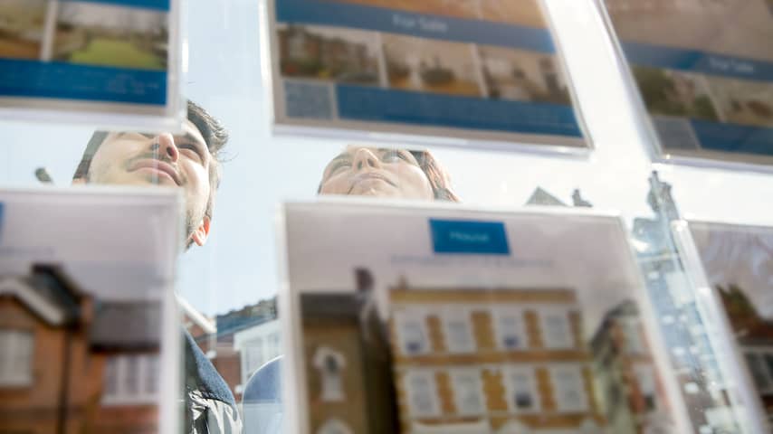 Groei woningverkopen neemt af doordat investeerders minder verkopen