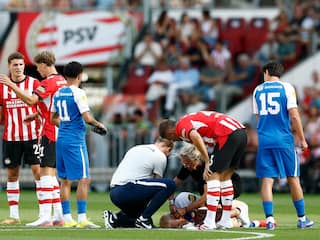 PSV'er Veerman zag rode kaart aankomen, Meerdink dacht dat oor eraf lag