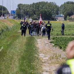 Live NAVO-top | Klimaatactivisten XR proberen weg naar Den Haag te blokkeren