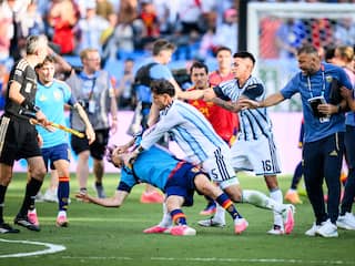 FIFA start onderzoek naar handgemeen na WK-finale tussen Spanje en Argentinië