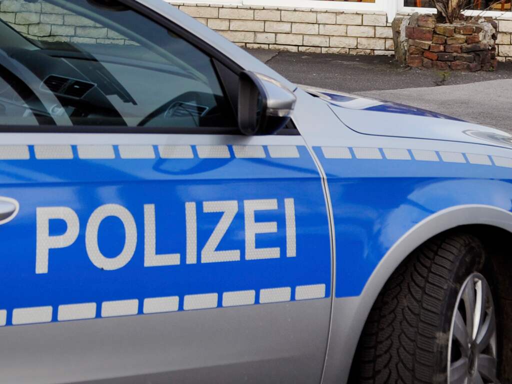 Het duo werd gearresteerd in hotel Ostentor in het Duitse Schwerte.