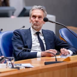 Schoof en Kamer botsen over geld Oekraïne: 'Er is verdorie een meerderheid'