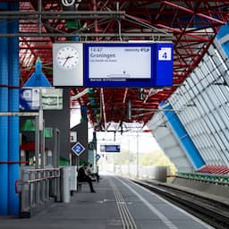 Treinverkeer tussen Groningse stations nog dagen ontregeld door verzakking