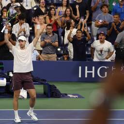Van de Zandschulp bij laatste acht op US Open: 'Blij dat ik won met slecht spel'