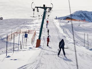 Wintersport voor veel Nederlanders op het spel bij Oostenrijks coronaberaad