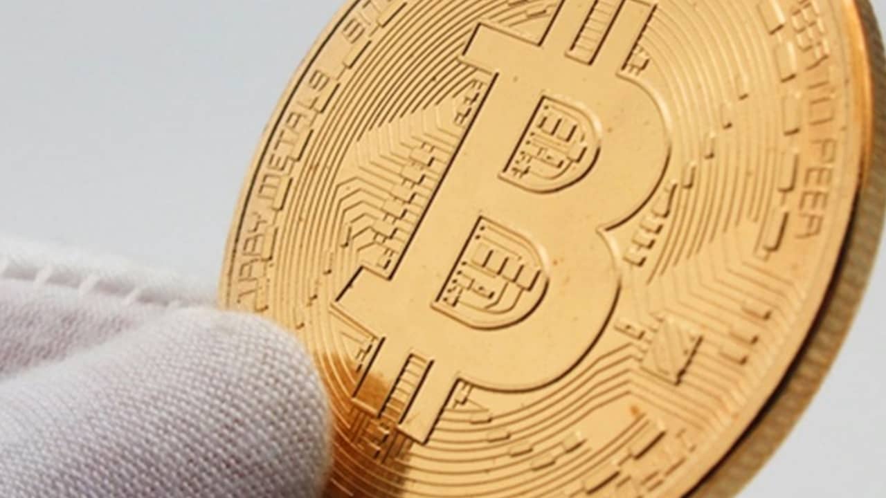Man (71) raakt 800.000 euro kwijt door bitcoinoplichting | Den Haag | NU.nl