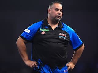 Darter Wattimena grijpt ondanks comeback naast eerste eindzege op tv-toernooi