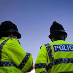 Man meegesleurd onder auto in Engeland: bestuurder schuldig bevonden aan moord
