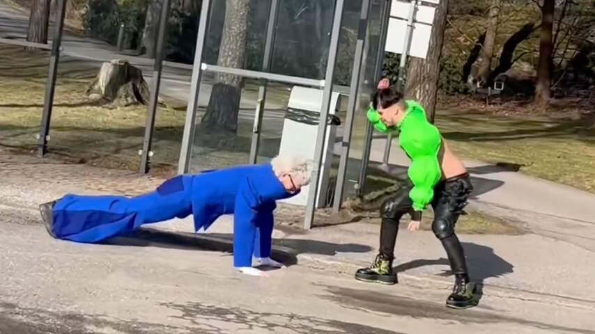 Oud-Songfestival-deelnemer Käärijä stoomt Joost Klein klaar