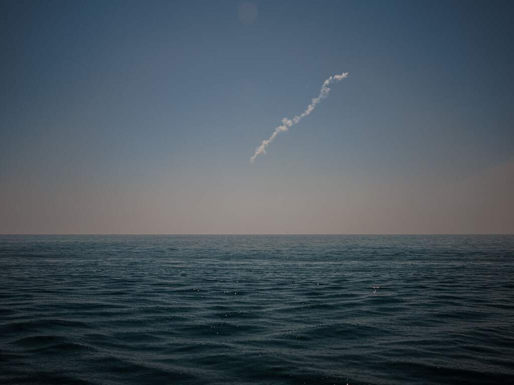 Vijf ballistische raketten van China belanden in Japanse wateren