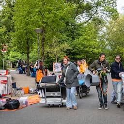 Vrijmarkten liggen vol onverkochte spullen: 'Mensen laten kleedje gewoon achter'