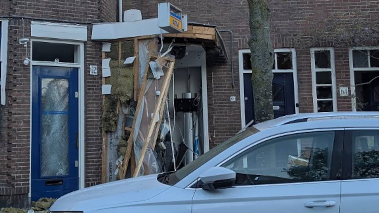 Meerdere woningen beschadigd na plofkraak in Haarlem, twee arrestaties