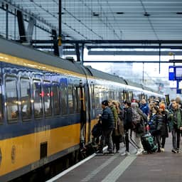Hele dag geen treinen meer ten zuiden van Rotterdam na storing in tunnel