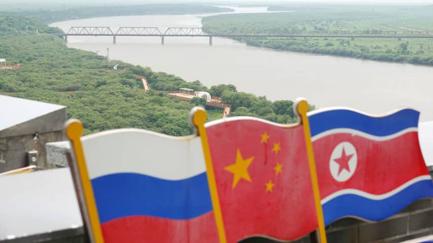 Nieuwe brug tussen Rusland en Noord-Korea bijna klaar, tot vrees van Oekraïne