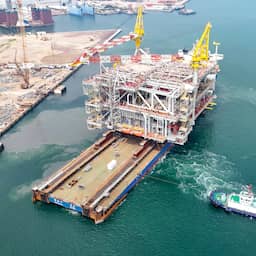 Oil giants profit from Middle East unrest as profits soar