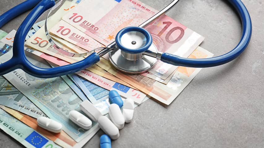 Zorgpremies liggen volgend jaar 3 tot 8 euro per maand hoger | Economie |  NU.nl