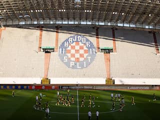 Onrust rond Ajax-fans in Split: 'Opgeroepen om zoveel mogelijk in hotel te blijven'