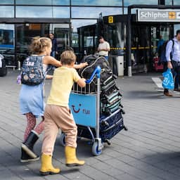 Dutch people spend twice as much as fifty years ago