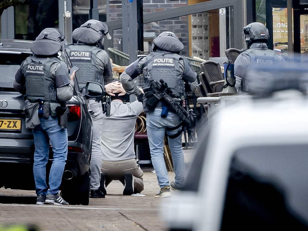 Gijzelnemer Ede in december veroordeeld voor doodsbedreiging, blijft vastzitten