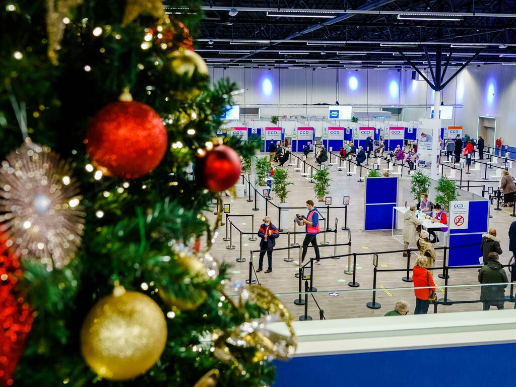 Veel vaccinatielocaties dicht of korter open tijdens feestdagen