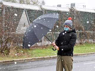 Weekendweerbericht: Waterkoud met kans op natte sneeuw