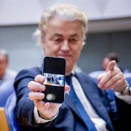 Op1 laat stoel leeg voor Geert Wilders totdat hij komt: 'politici moeten uitleg geven'