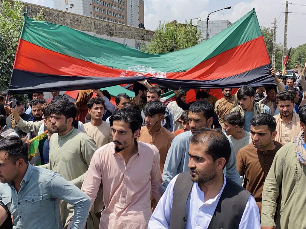 Afghanen grijpen onafhankelijkheidsdag aan om te protesteren tegen Taliban