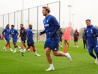 De Ligt traint na bijna elf maanden blessureleed weer mee bij Manchester United