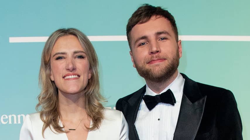 Suzan & Freek nemen soms bewust even afstand van elkaar | Achterklap | NU.nl