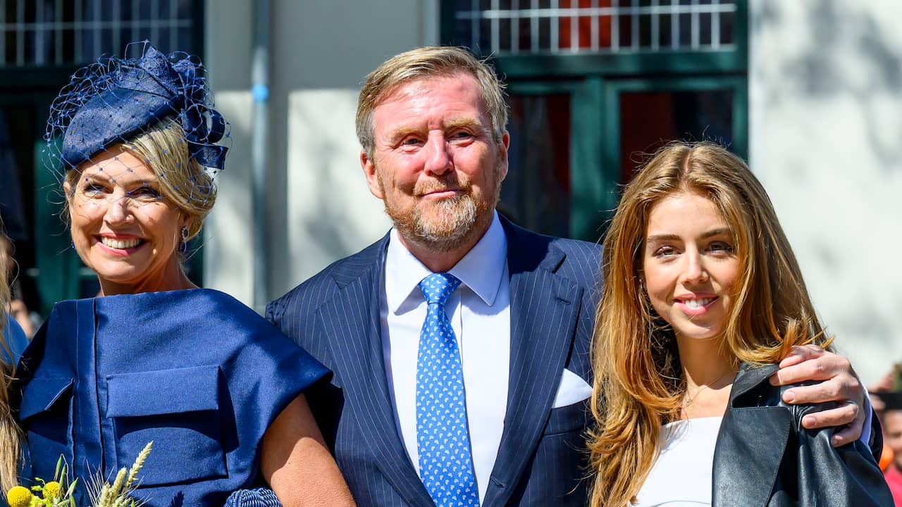 Willem-Alexander, Máxima en Alexia aanwezig bij Grand Prix in Zandvoort