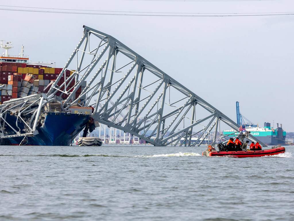 Zes vermisten na instorten Amerikaanse brug vermoedelijk overleden