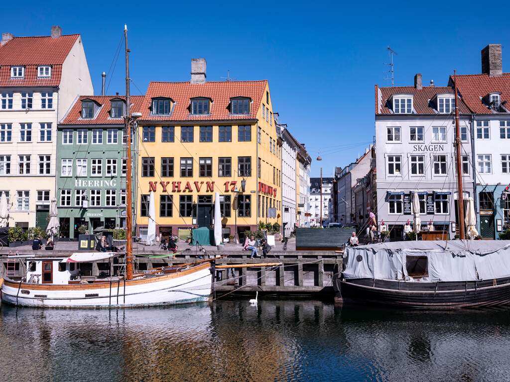 Denemarken zou met AstraZeneca-vaccin stoppen en wachten met Janssen