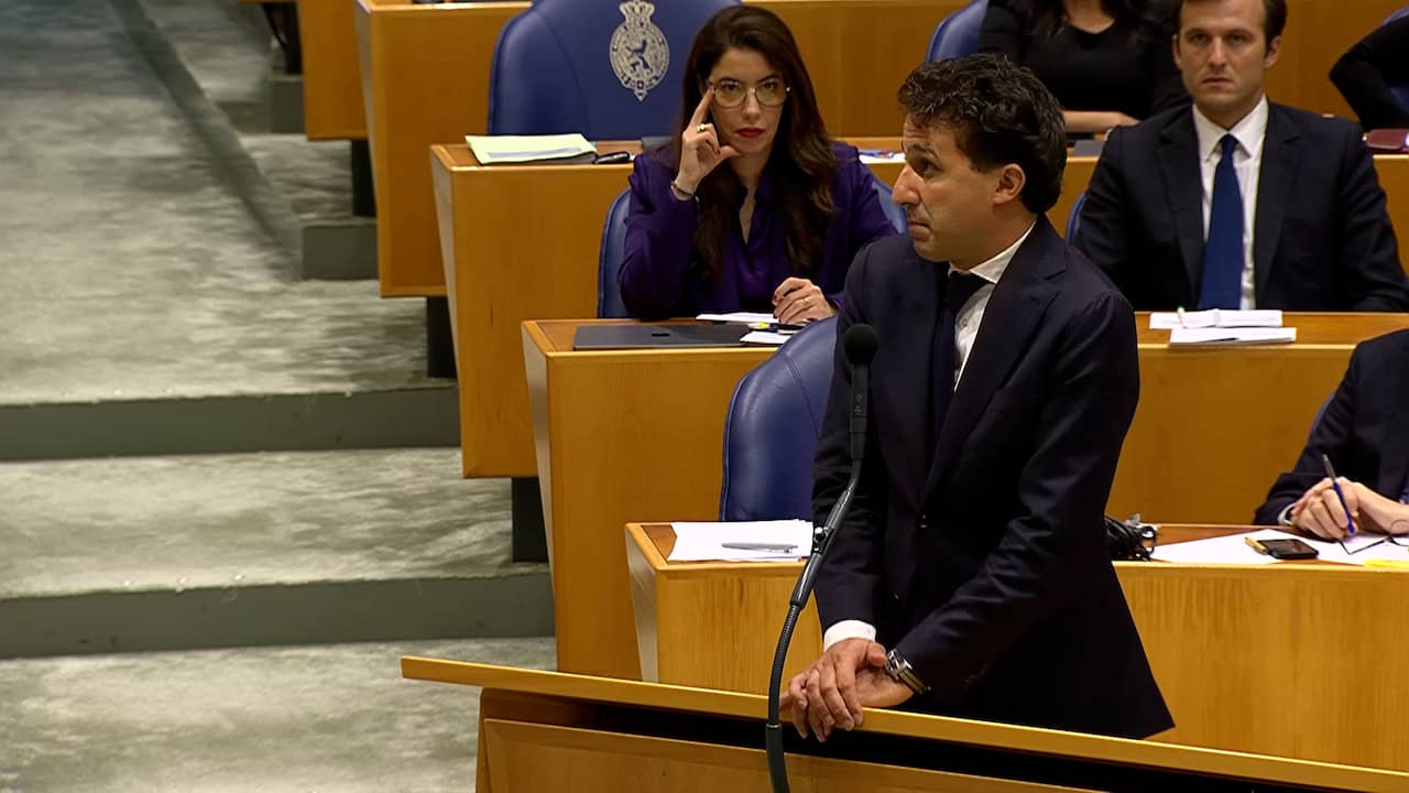Video | Klaver reageert op Jetten: 'Als ik op Brad Pitt leek, zou dat fantastisch zijn'
