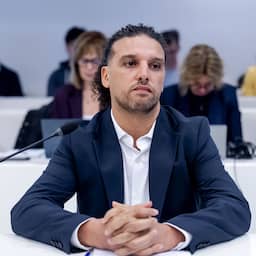 Live | OM: Verklaringen Ronnie Flex in zaak Ali B ondersteunend voor Naomi