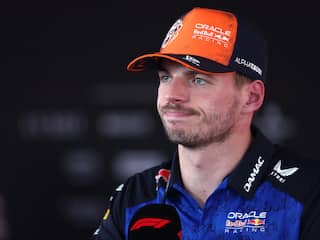 Verstappen staat voor raadsel na schuiver: 'Wanhopig? Dat woord ben ik voorbij'