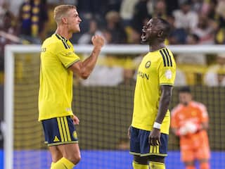 Summerville scoort en geeft assists voor Al Hilal, Ronaldo komt op 978 goals
