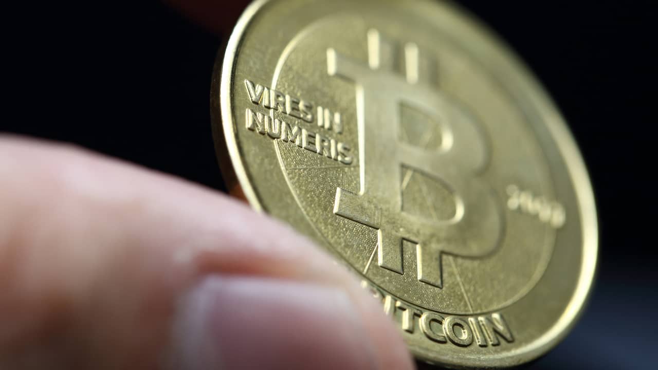 Nederlandse politie koopt anoniem wapen met bitcoins | Tech | NU.nl