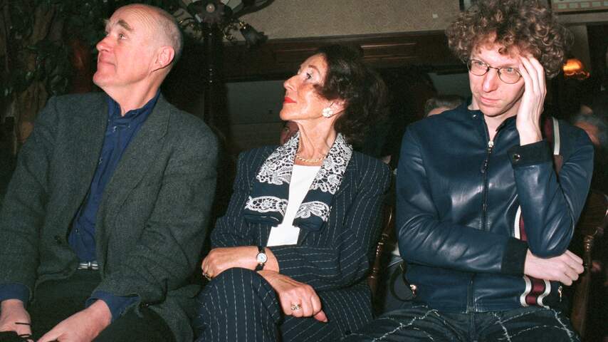 Schrijver Hugo Brandt Corstius (78) overleden | Boek | NU.nl