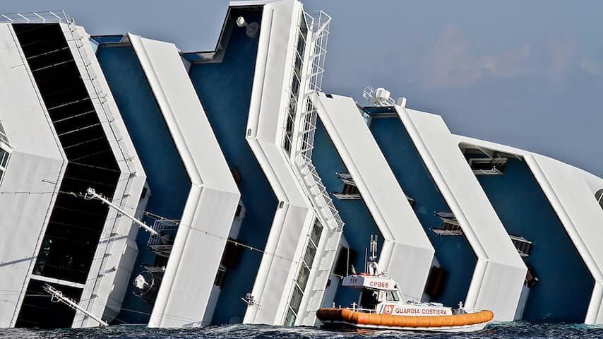 Kapitein Costa Concordia krijgt huisarrest | Buitenland | NU.nl