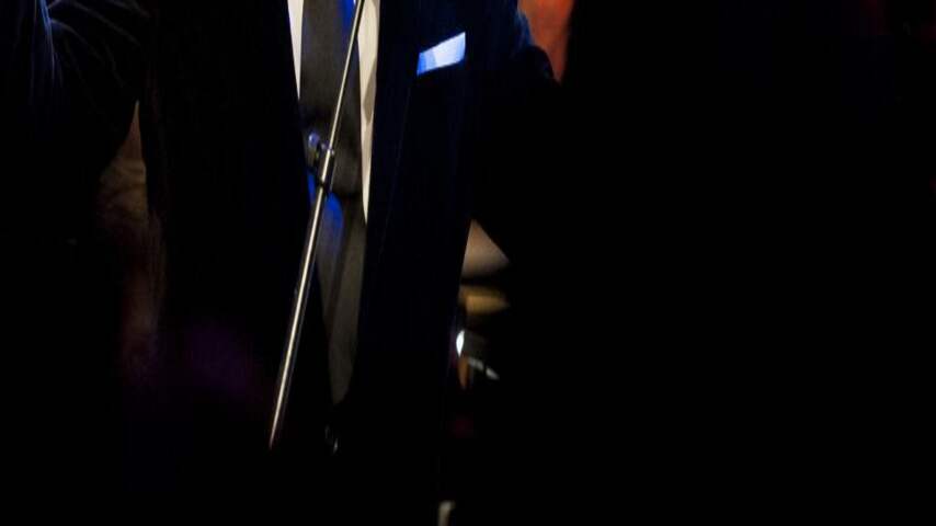 Dichter Ramsey Nasr neemt afscheid | Boek | NU.nl