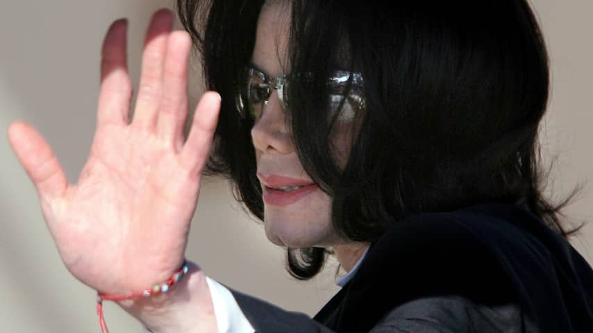 'Michael Jackson gebruikte al jaren voor dood propofol' | Achterklap