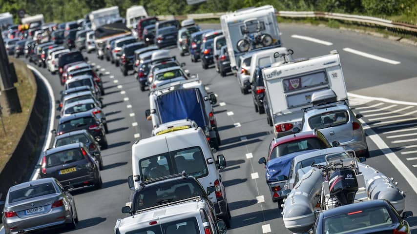 Veel files op weg naar het zuiden van Europa | Buitenland | NU.nl