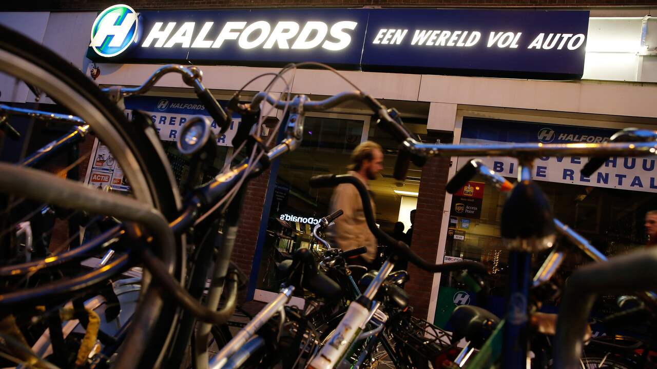Halfords verhuist van de Aarhof naar de Ridderhof | Alphen aan den Rijn
