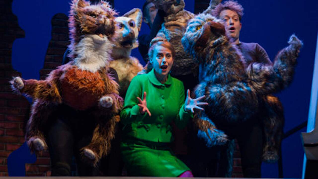 Theaterrecensie: Minoes - Tamara Bos