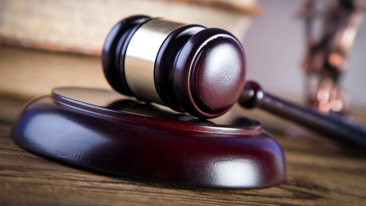 Drie en anderhalf jaar cel voor mishandeling kinderen Roelofarendsveen
