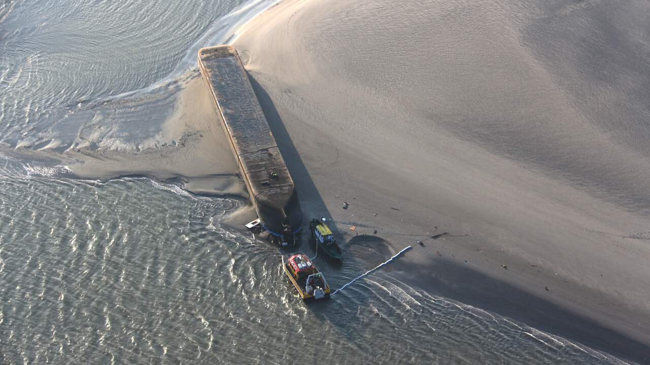 Vermiste schipper van op Westerschelde gekapseisd schip niet gevonden